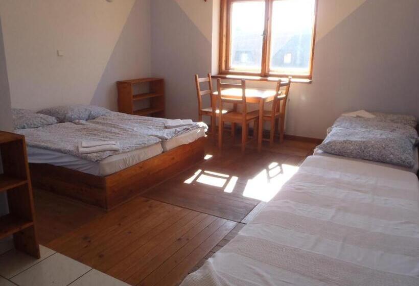 Номер Стандарт Трехместный, švehlíkova Chata