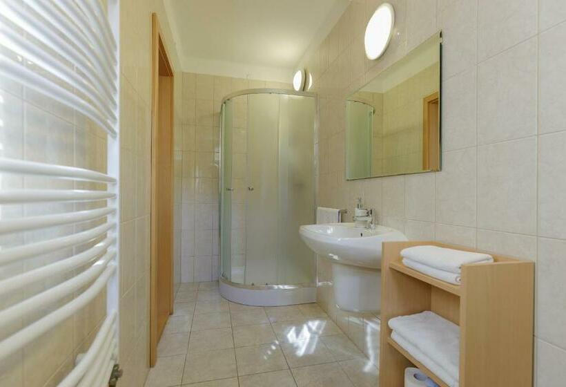 חדר סטנדרט, Zseri Vadászház