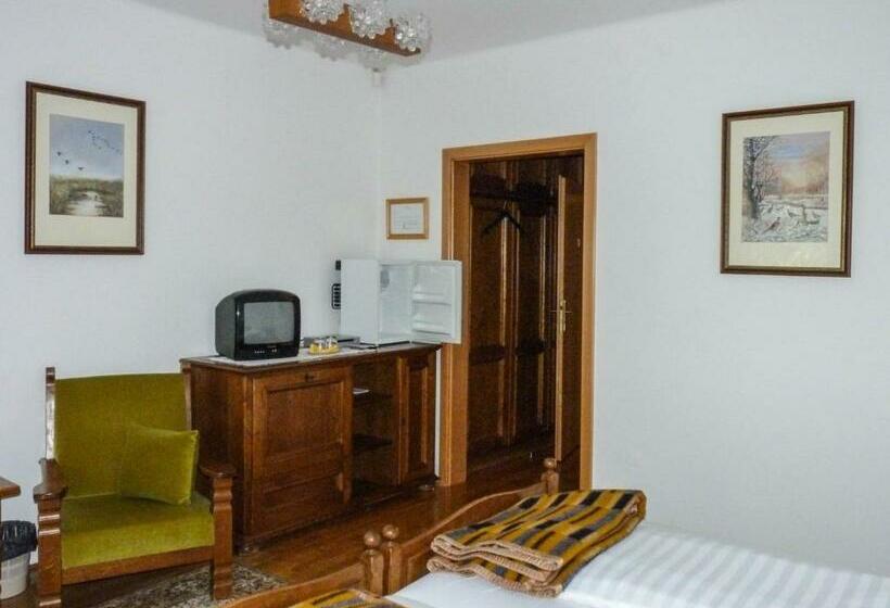 חדר סופריור עם נוף להרים, Zseri Vadászház