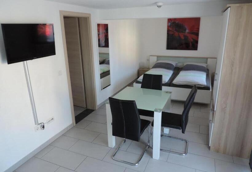 패밀리 룸, Pension Am Kirchberg