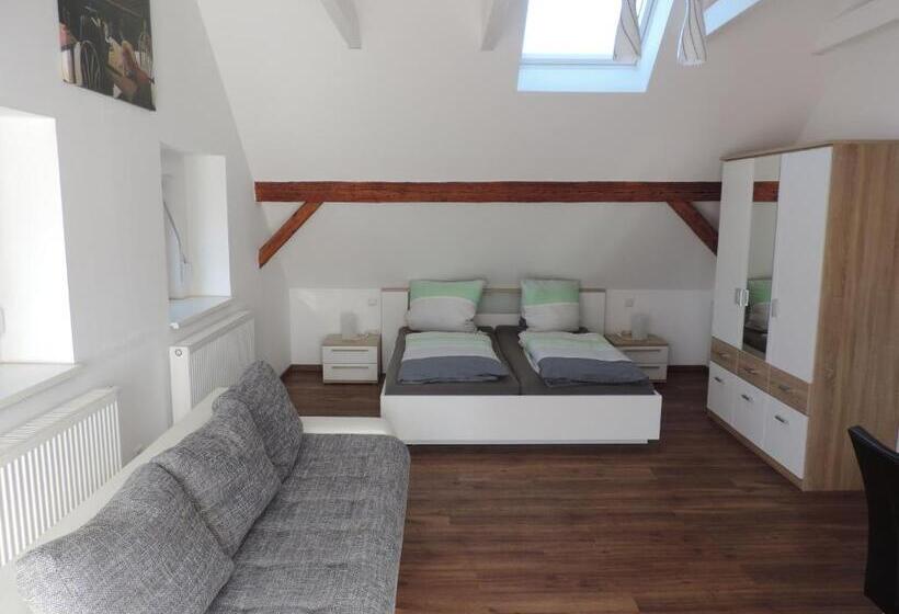 Семейный Номер, Pension Am Kirchberg