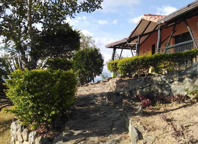 패밀리 방갈로, Cabañas Cañon Del Chicamocha