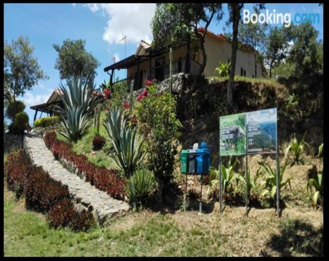 패밀리 방갈로, Cabañas Cañon Del Chicamocha