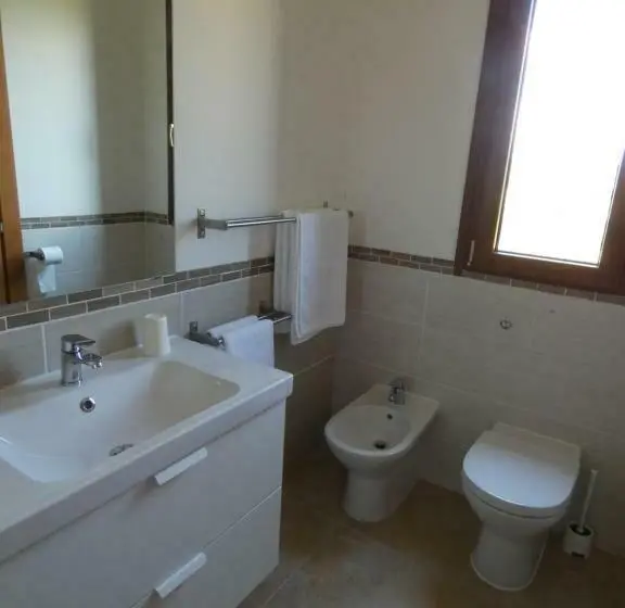 バルコニー付きデラックスルーム, Il Frutteto Bed And Breakfast