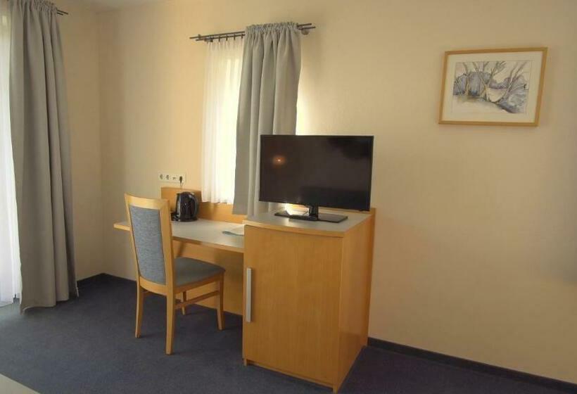 Номер Стандарт, Landhotel Larenzen