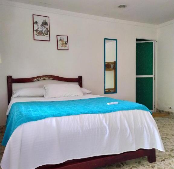 패밀리 방갈로, Hostal Recuerdos Del Tayrona