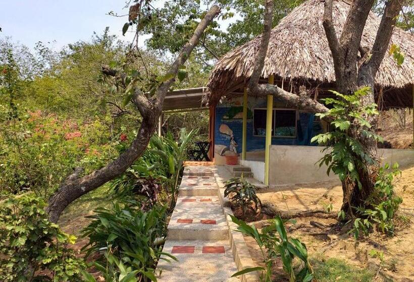 패밀리 방갈로, Hostal Recuerdos Del Tayrona