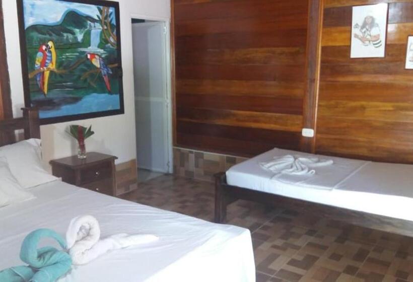 스탠다드 트리플 룸 풀장 전망, Hostal Recuerdos Del Tayrona