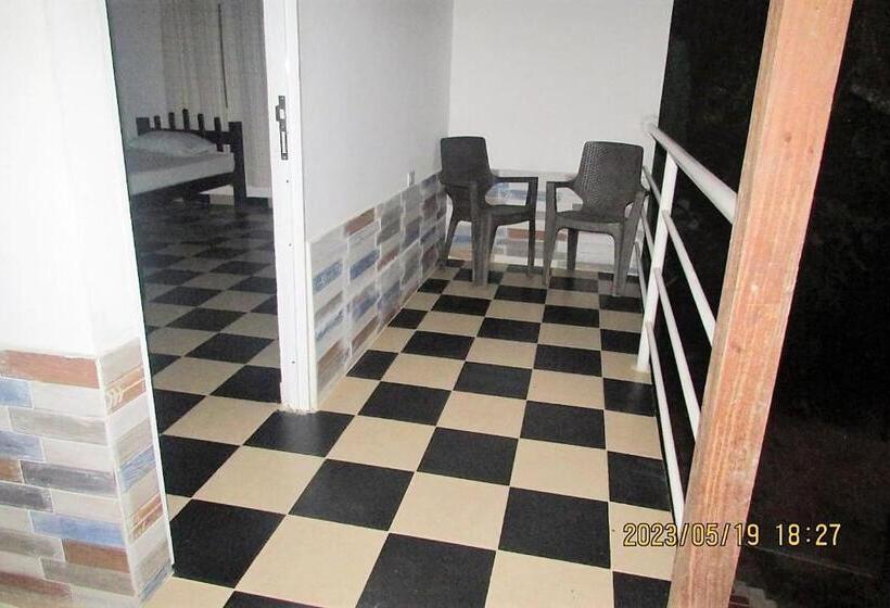 Трехместный Номер Стандарт с Балконом, Hostal Recuerdos Del Tayrona