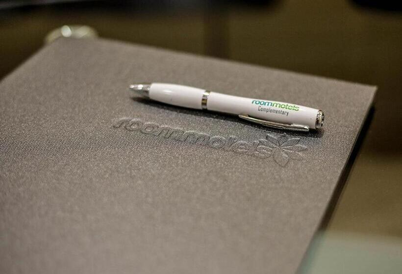 キングサイズベッドのデラックスルーム, Trip Motel Gatton