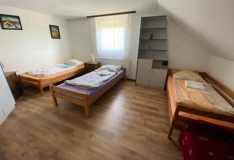 Апартаменты 1 Спальня, Verona Panzió