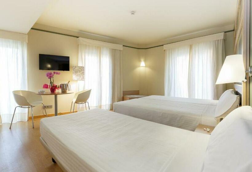 Номер Стандарт, Ciutat De Barcelona