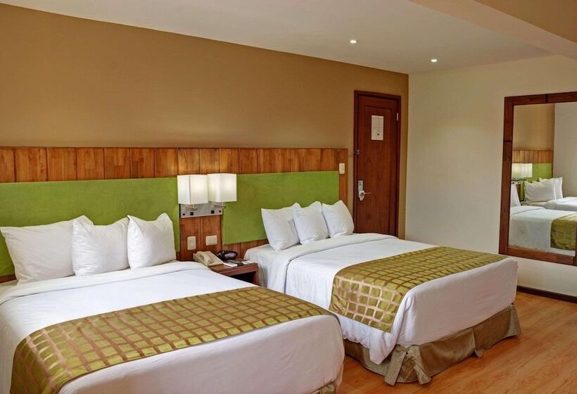 带2个双人床的标准工作室, Country Inn & Suites By Radisson, San Jose Aeropuerto, Costa Rica