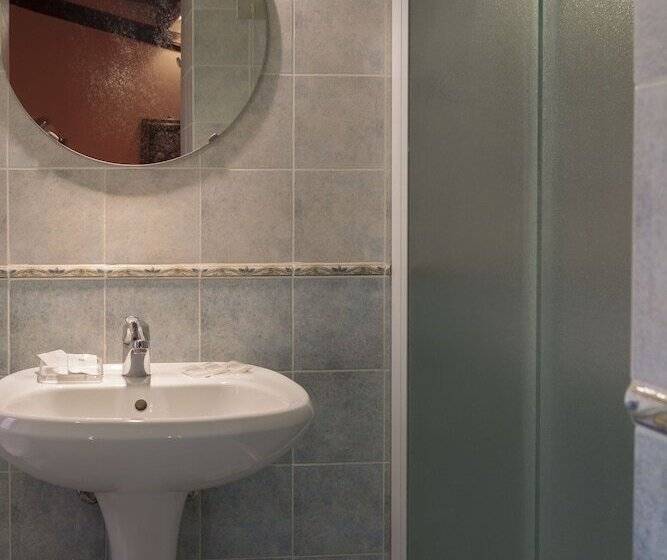 اتاق اکونومی, Fattoria Il Milione Agriturismo