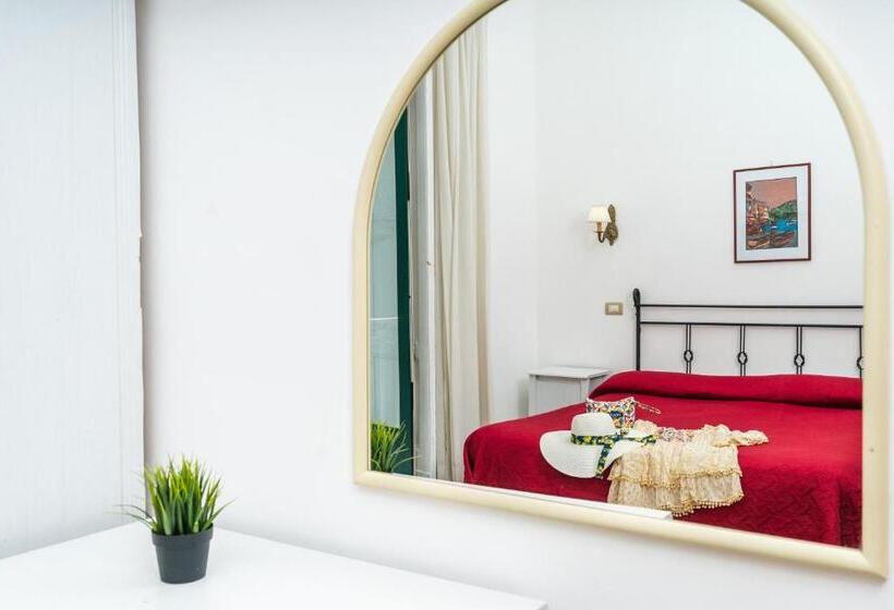 스탠다드 룸, Fontana