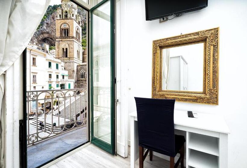 스탠다드 룸, Fontana