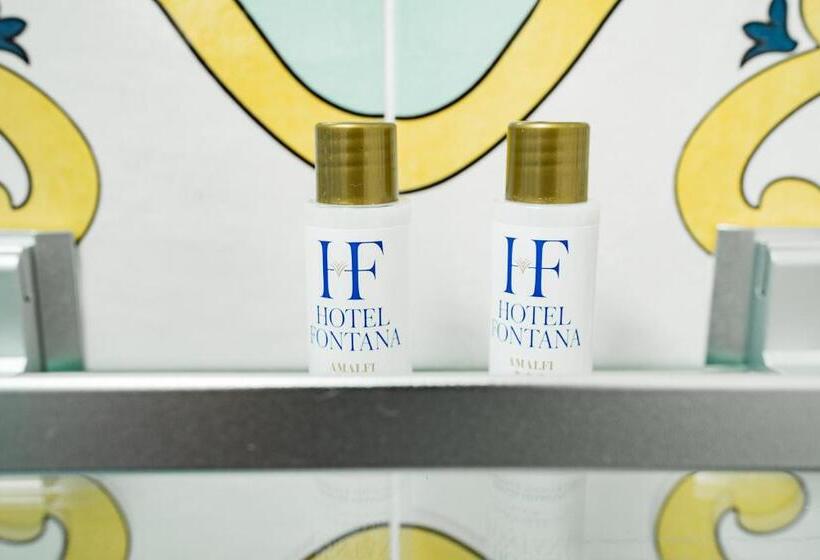 이코노미 룸, Fontana