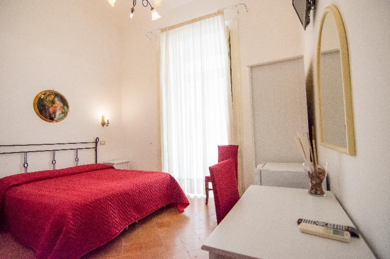 스탠다드 룸, Fontana