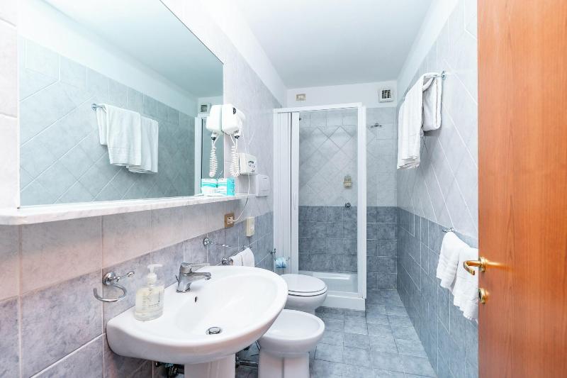 스탠다드 트리플 룸, Fontana