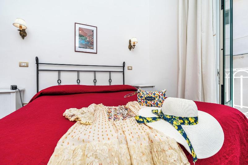 스탠다드 룸, Fontana