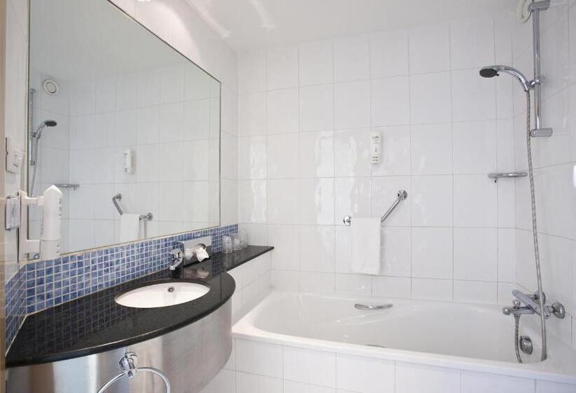 스탠다드 룸, Holiday Inn Express Madrid Alcorcón, An Ihg