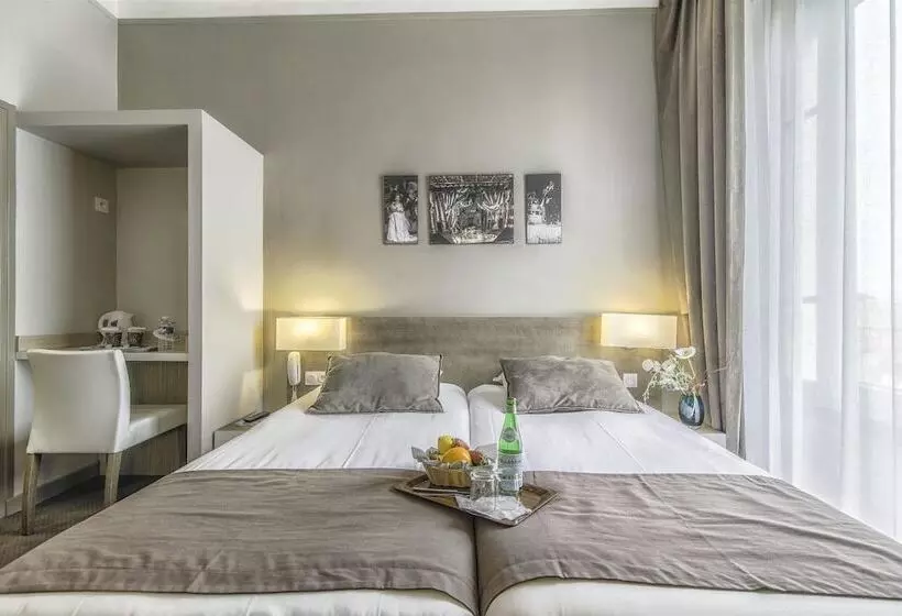 اتاق استاندارد, Kyriad Orange Centre Ville 3 Stars Hotel Restaurant La Galerie D Art Des Princes Provence Alpe