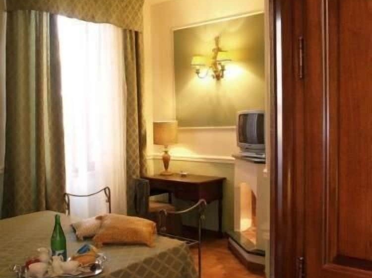 חדר סטנדרט לשלושה, Petit Chateau