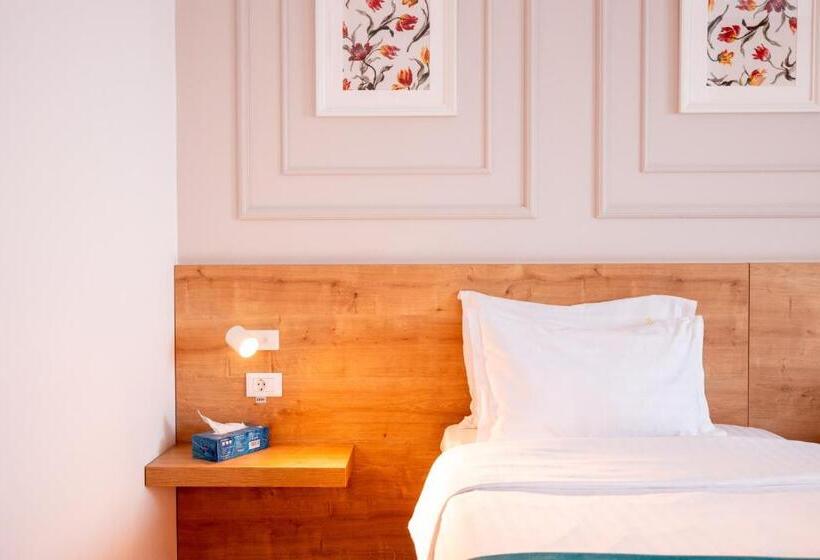 اتاق استاندارد با تخت بزرگ, Stil