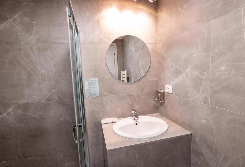 اتاق استاندارد با تخت بزرگ, Stil