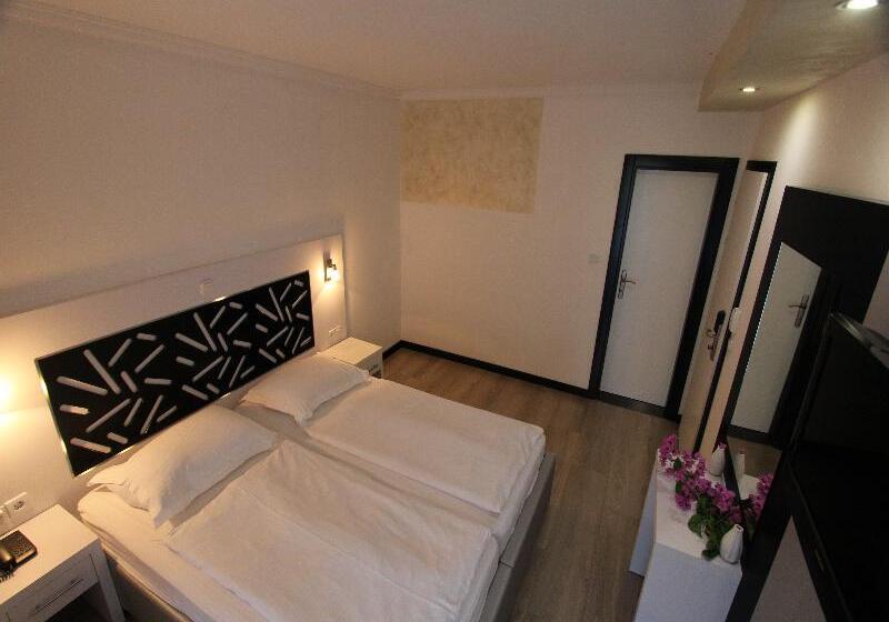 חדר סטנדרט, Sveti Kriz