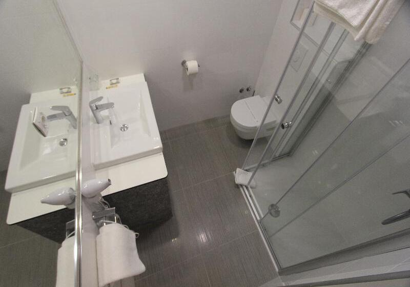 חדר סטנדרט, Sveti Kriz