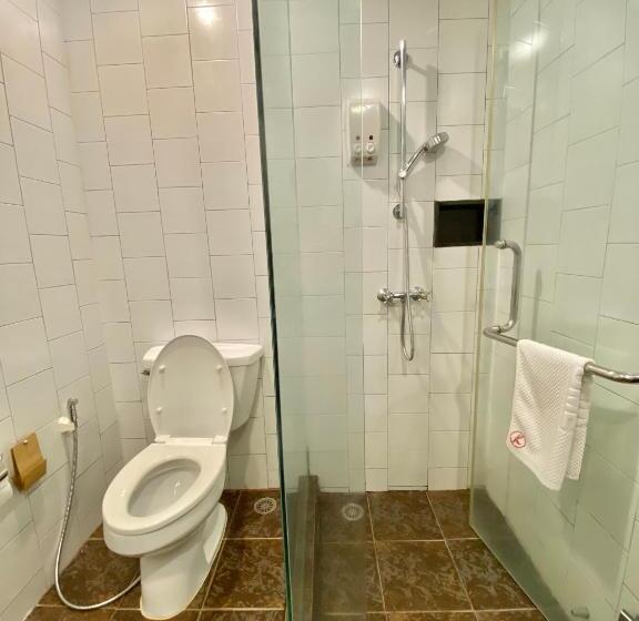 스탠다드 룸, Lokal Phuket