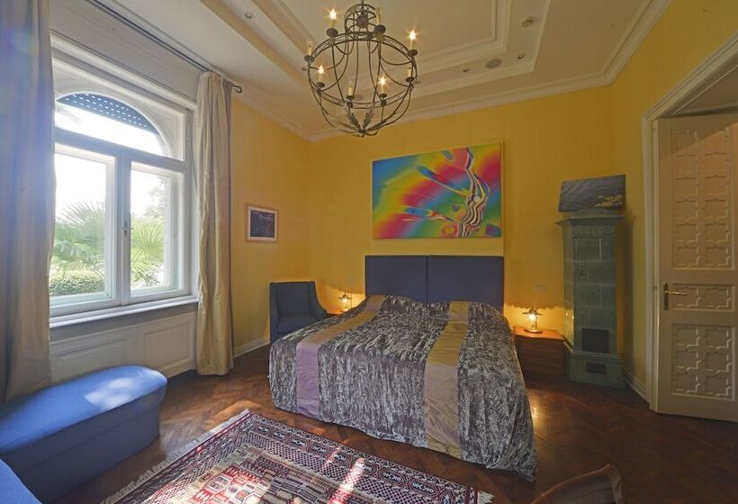 اتاق استاندارد, Villa Astra