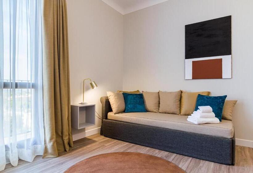 סוויטת ג'וניור נוף לים, Seawater Hotel Bio & Beauty Spa