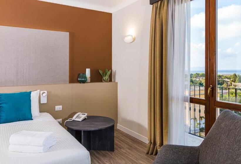 סוויטת ג'וניור נוף לים, Seawater Hotel Bio & Beauty Spa