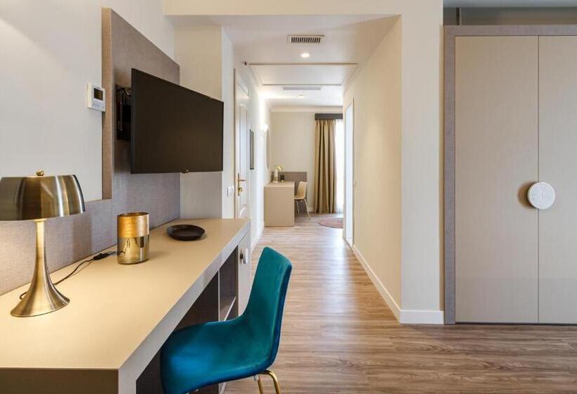 סוויטת ג'וניור משפחתית, Seawater Hotel Bio & Beauty Spa