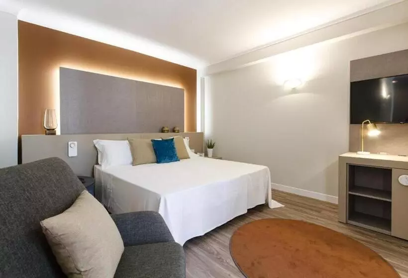 バルコニー付きデラックスルーム, Seawater Hotel Bio & Beauty Spa