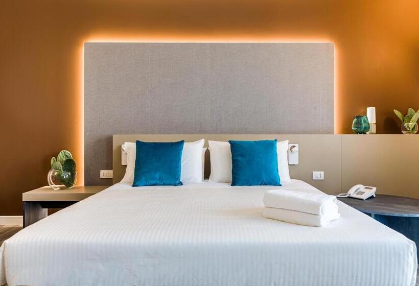 סוויטת ג'וניור נוף לים, Seawater Hotel Bio & Beauty Spa