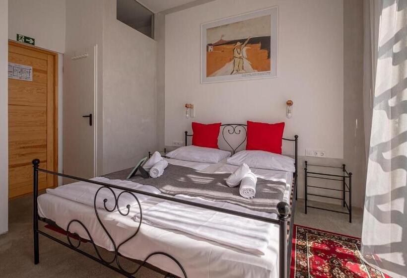 Номер Стандарт Вид на Озеро, Villa Kabala