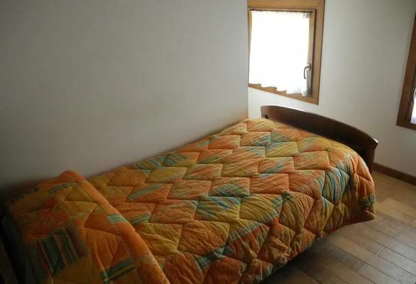 スタンダードシングルルーム, Agriturismo Cornolere