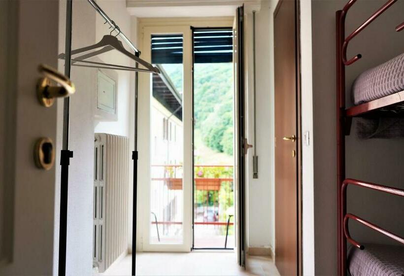 חדר משפחתי, Baldo