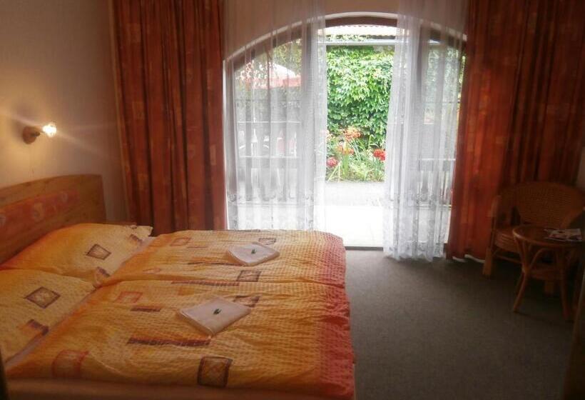 חדר סטנדרט עם טרסה, Fogl