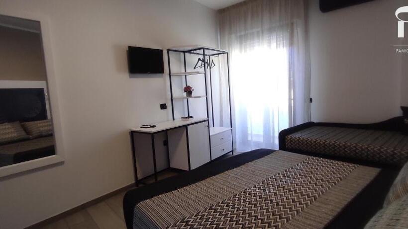 스탠다드 트리플 룸, Albergo Da Bittu