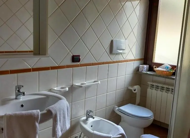 ドゥプレックスルーム, La Maison Du Bon Megnadzo