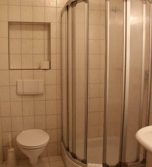 Номер Стандарт, Zur Mühle