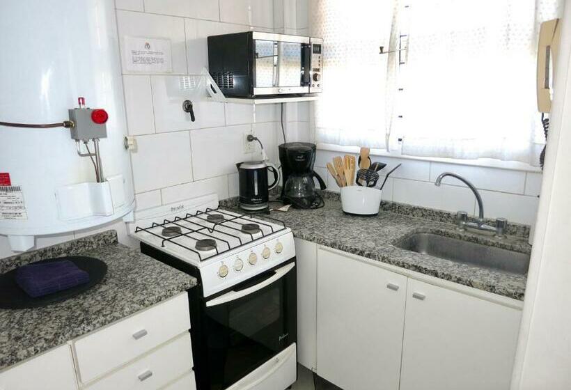Apartamento 2 Dormitórios Vista Mar, Cabo Corrientes Center