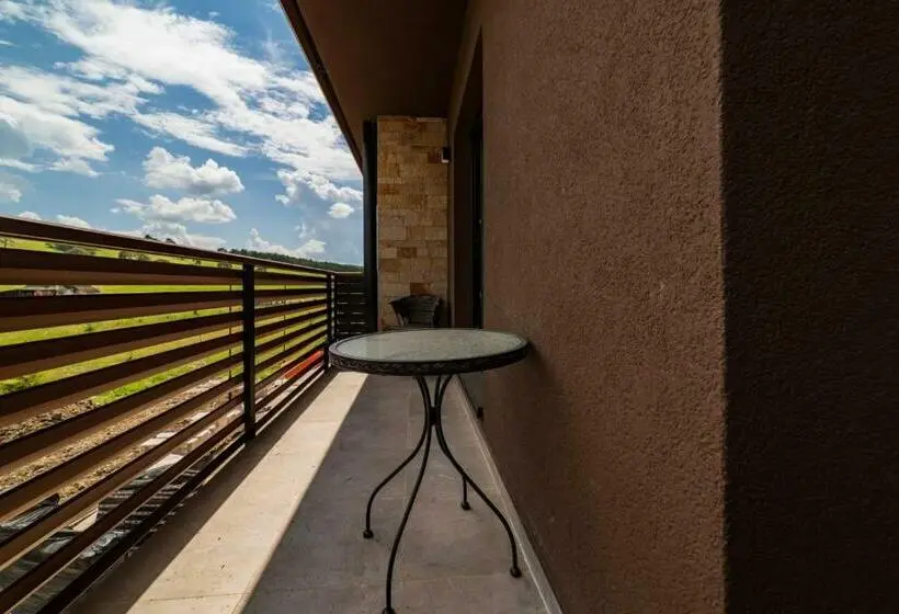 سوییت, Luxury Kalman Centar Apartman