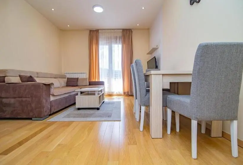 آپارتمان 1 خوابه با چشمانداز, Luxury Kalman Centar Apartman