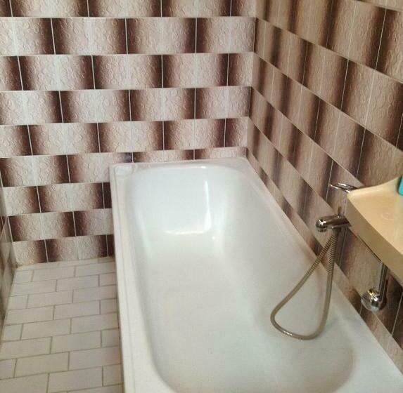 标准间, At Pension