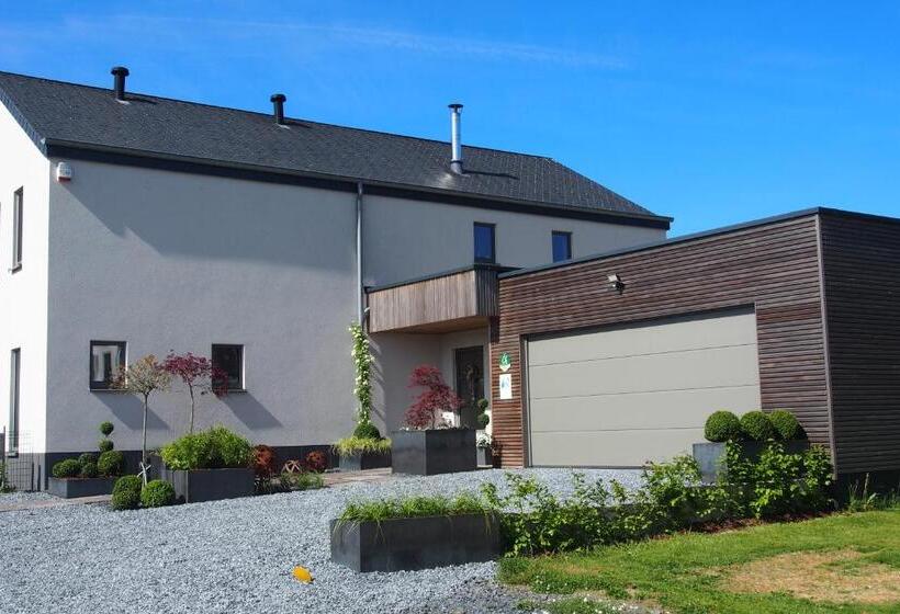 标准间带阳台, B&b La Chabetaine